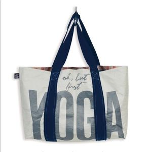 NEW Mixt Studio Tyvek Reversible Waterproof Tote